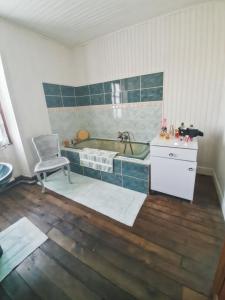 For sale Saint-marcel 4 rooms 87 m2 Indre (36200) photo 4