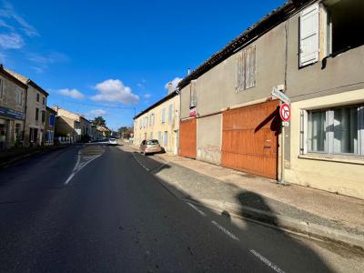 For sale Condom 2 rooms 285 m2 Gers (32100) photo 0