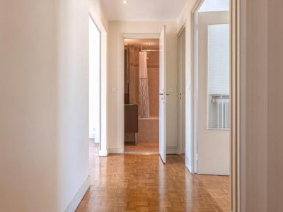 Acheter Appartement 66 m2 Vanves
