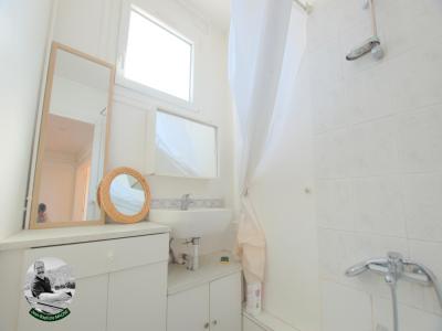 For sale Clermont-ferrand 4 rooms 81 m2 Puy de dome (63000) photo 3