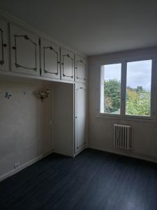 For sale Saumur 7 rooms 85 m2 Maine et loire (49400) photo 3