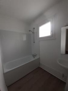 For sale Merlevenez 91 m2 Morbihan (56700) photo 3