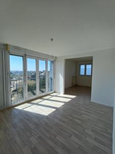 For rent Montreuil-bellay 3 rooms 56 m2 Maine et loire (49260) photo 1