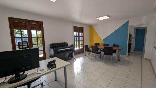 Annonce Location Bureau Baie-mahault 971