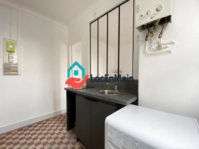 For rent Paris-9eme-arrondissement 1 room 27 m2 Paris (75009) photo 3