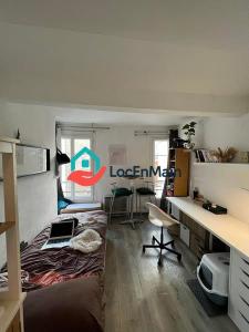 Louer Appartement Paris-18eme-arrondissement Paris