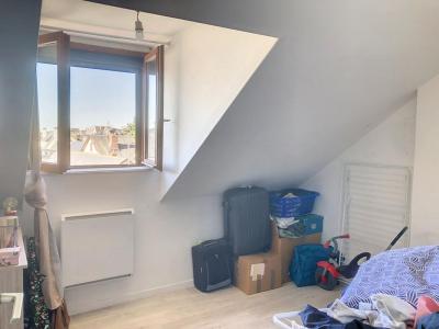 For sale Blois 3 rooms 39 m2 Loir et cher (41000) photo 2