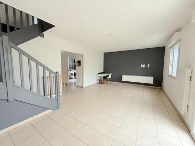 Louer Maison Saint-andre-de-cubzac 1250 euros