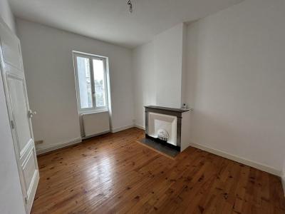 For rent Villeurbanne 2 rooms 40 m2 Rhone (69100) photo 2