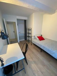 Annonce Location 9 pices Appartement Venissieux 69