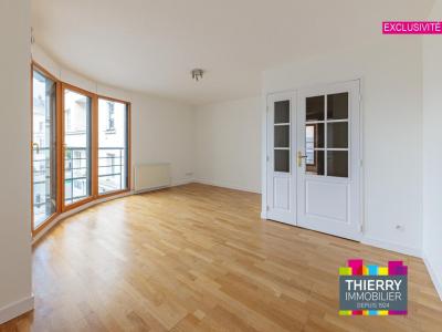 For sale Nantes 3 rooms 69 m2 Loire atlantique (44100) photo 3