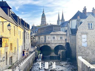 For sale Bayeux 6 rooms 118 m2 Calvados (14400) photo 1