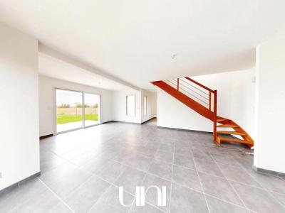 For sale Bayeux 6 rooms 118 m2 Calvados (14400) photo 2