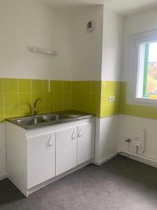 For rent Valence 3 rooms 69 m2 Drome (26000) photo 0
