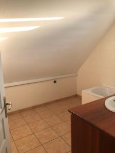 Louer Appartement Saint-pierre 877 euros