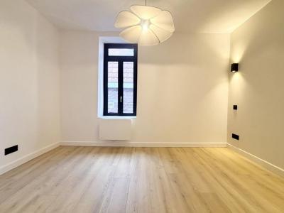 For sale Lille 3 rooms 53 m2 Nord (59800) photo 3