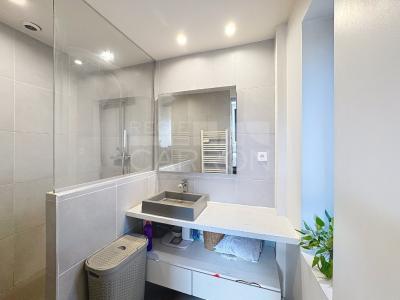 For sale Saint-cyr-au-mont-d'or 2 rooms 61 m2 Rhone (69450) photo 4