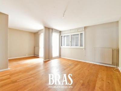 For sale Nantes 3 rooms 76 m2 Loire atlantique (44000) photo 1