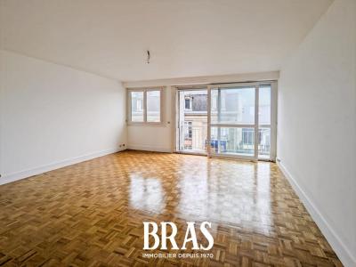 For sale Vannes 3 rooms 79 m2 Morbihan (56000) photo 1