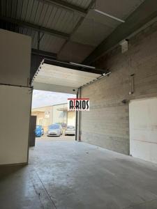 Louer Commerce Brignoles 33480 euros