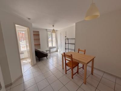 Annonce Location 2 pices Appartement Charbonnieres-les-bains 69