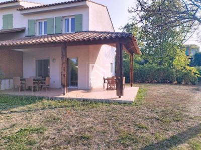 For sale Montauroux 5 rooms 70 m2 Var (83440) photo 0