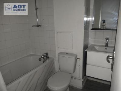 For rent Beauvais 1 room 36 m2 Oise (60000) photo 3