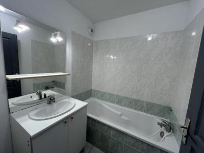 For rent Villerest 2 rooms 42 m2 Loire (42300) photo 3