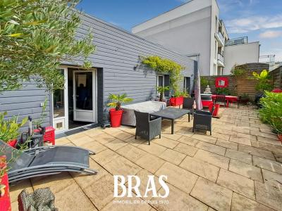 For sale Nantes 4 rooms 141 m2 Loire atlantique (44100) photo 4