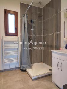 For sale Sens 7 rooms 163 m2 Yonne (89100) photo 4