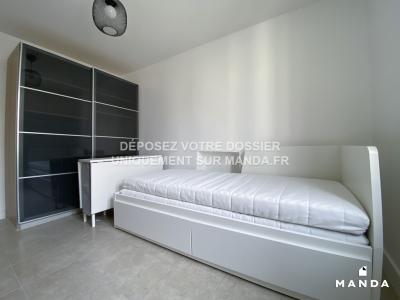 Louer Appartement Paris-18eme-arrondissement 620 euros