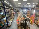 For sale Commerce Montignac