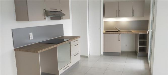 For rent Voiron 3 rooms 62 m2 Isere (38500) photo 2