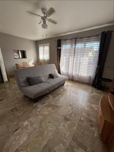For rent Hay-les-roses 3 rooms 61 m2 Val de Marne (94240) photo 1