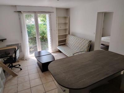Louer Appartement 36 m2 Talence