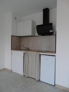 For rent Neuville-en-ferrain 2 rooms 36 m2 Nord (59960) photo 3
