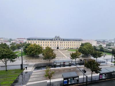 For sale Dijon 2 rooms 51 m2 Cote d'or (21000) photo 0