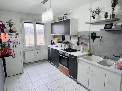 For sale Dijon 2 rooms 51 m2 Cote d'or (21000) photo 4