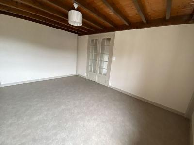 For rent Boen 2 rooms 37 m2 Loire (42130) photo 2