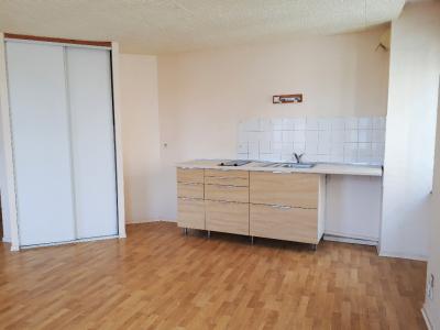 Louer Appartement 42 m2 Montfort-sur-meu