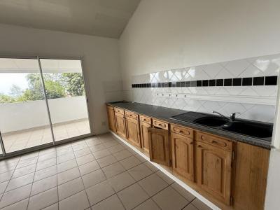 For rent Sainte-marie 4 rooms 72 m2 Reunion (97438) photo 2