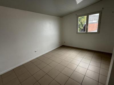 For rent Sainte-marie 4 rooms 72 m2 Reunion (97438) photo 3