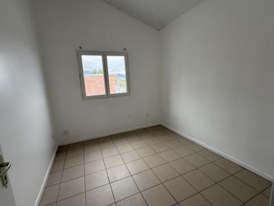 For rent Sainte-marie 4 rooms 72 m2 Reunion (97438) photo 4