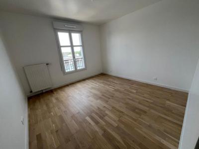 Louer Appartement 91 m2 Blanc-mesnil