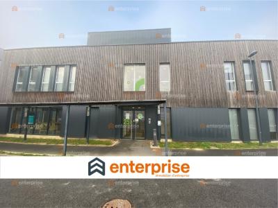 For rent Famars 771 m2 Nord (59300) photo 0