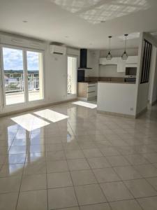 For rent Carquefou 5 rooms 116 m2 Loire atlantique (44470) photo 1