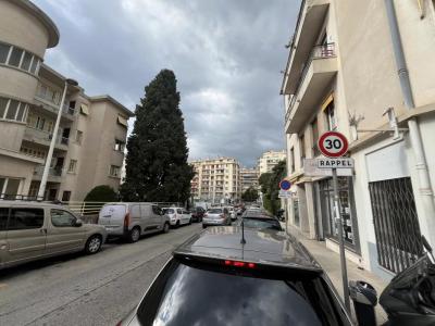 Acheter Local commercial Nice 109000 euros