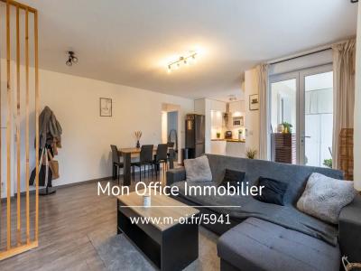 Acheter Appartement 70 m2 Roquevaire
