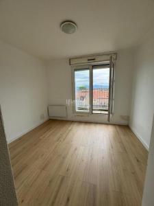 For sale Mulhouse 2 rooms 31 m2 Haut rhin (68200) photo 2