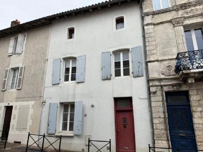 For sale 3 rooms 95 m2 Charente (16700) photo 0
